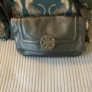 Tory Burch Stylish Large Black Cross body